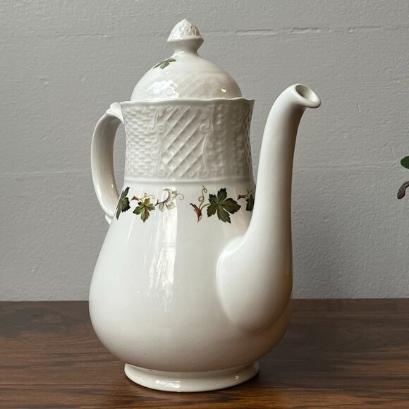 Marlborough Old English Ironstone Simpsons Potters Concord Coffee Pot England - Picture 4 of 16